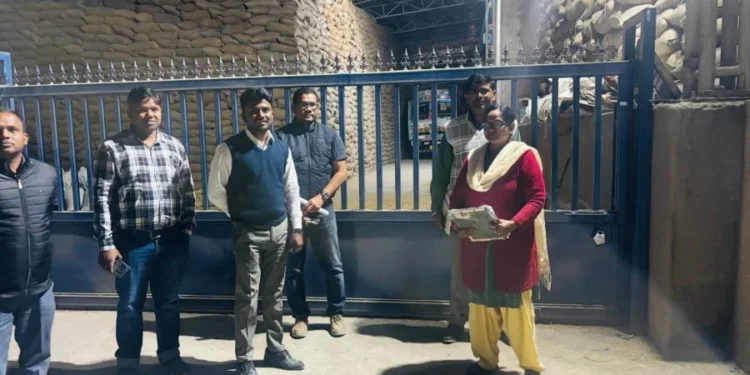 Korba : कलेक्टर के निर्देश पर राइस मिल में छापा, जांच में 11 हजार 373 बोरी धान मिला कम, 2 राइस मिल सील …. मचा हड़कंप