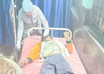 CG News : कोरबा में एक और किसान ने पीया कीटनाशक, तहसील कार्यालय के सामने की आत्महत्या की कोशिश … मचा हड़कंप