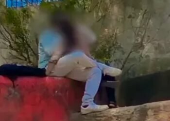 Viral Video : 5 रुपये की टिकट और घंटों की अय्याशी वैलेंटाइन वीक की शुरुआत होते ही बेकाबू हुए प्रेमी जोड़े, देखे वायरल वीडियो