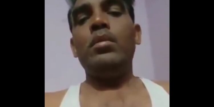 Live Susaid Video Viral : शिक्षक का लाइव ​सुसाइड का वीडियो वायरल, वेतन नहीं मिलने से था परेशान, बेच चुका ​था पत्नी