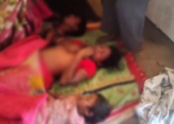 CG News : बंद कमरे में सोया था परिवार … फिर क्या हुआ कि पति – पत्नी और 3 साल की मासूम की हो गई मौत