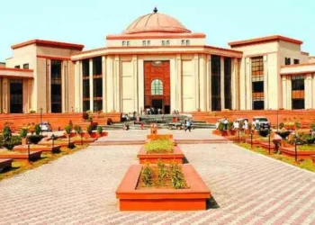 CG High Court : हाईकोर्ट का बड़ा फैसला कहा केवल प्राइवेट पार्ट रगड़ना नहीं है बलात्कार “जब तक पेनिट्रेशन न हो नहीं कह सकते रेप”