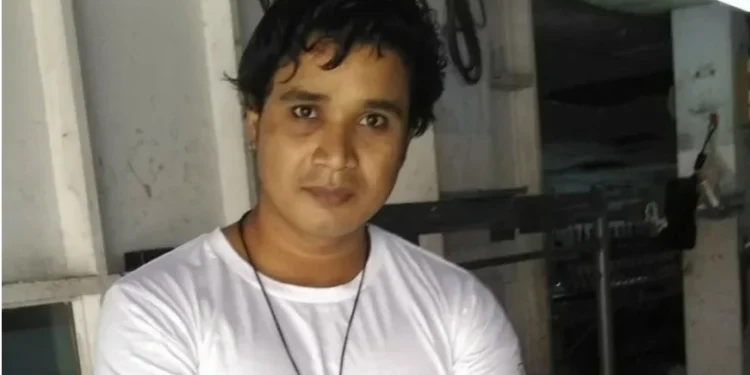 CG Crime : युवक को जिंदा जलाया …. मचा हड़कंप, पहले अधमरा होने तक पीटा, फिर पेट्रोल डालकर किया आग के हवाले