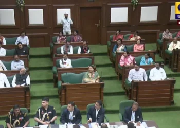 CG Budget 2026: धान खरीदी पर गरमाया सदन, शून्यकाल में विपक्ष ने उठाया मुद्दा, पंजीयन के बाद भी नहीं खरीदा गया धान