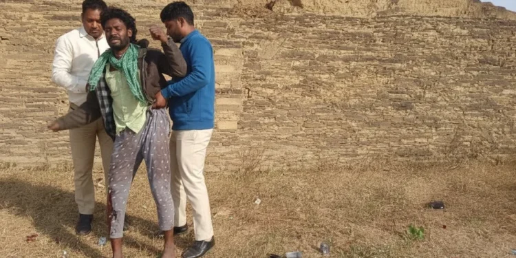 CG Breaking : मास्टरमाइंड ने की पुलिस पर फायरिंग, जवाबी कार्रवाई में बदमाश के पैर में लगी गोली, 8 गिरफ्तार