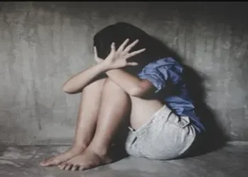 CG Minor Girl Rape Case : 9 साल की मासूम से पड़ोसी ने बनाया हवस का शिकार, पढ़िए दिल को झकझोर कर देने वाली खबर