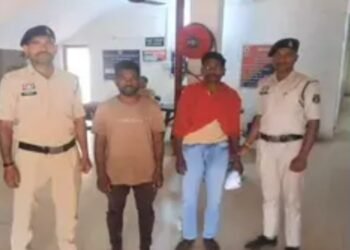 CG News : इस जिले में अफीम की एक और खेती का मामला आया सामने, इतने करोड़ की फसल को पुलिस ने किया जब्त, दो आरोपी गिरफ्तार