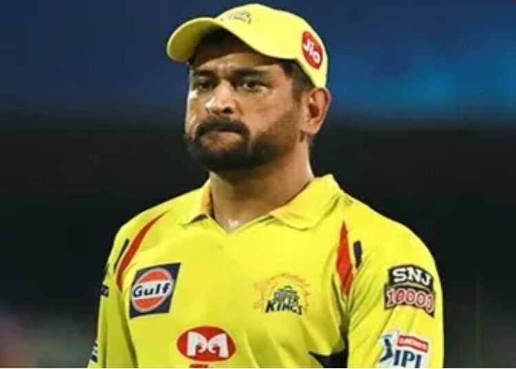 आईपीएल से बाहर हुए महेंद्र सिंह धोनी?.. इस वजह से नहीं नजर आएंगे मैदान में, खुद CSK ने जारी किया ये चौंकाने वाला बयान..