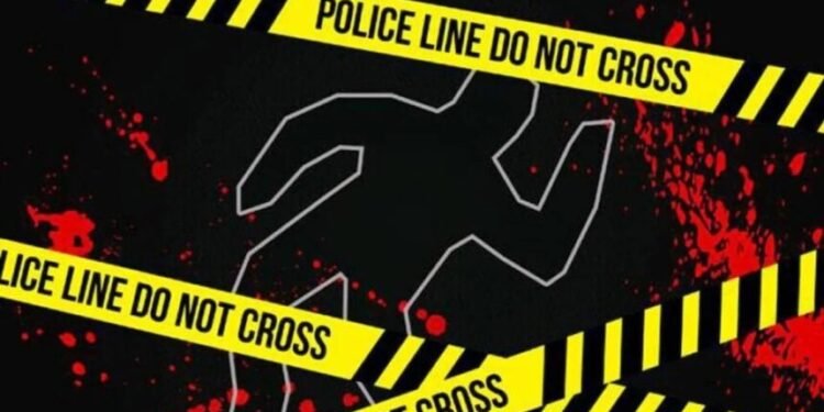 Crime News : कर्ज के बोझ ने बना दिया हत्यारा युवक ने खेत में धारदार हथियार से कर दी अपने ही दादा की हत्या