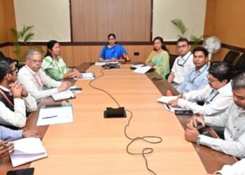 छत्तीसगढ़ में घरेलू एलपीजी गैस एवं डीजल – पेट्रोल का पर्याप्त स्टॉक, आपूर्ति व्यवस्था पर सतत निगरानी के निर्देश, शिकायतों के लिए टोल फ्री नंबर जारी