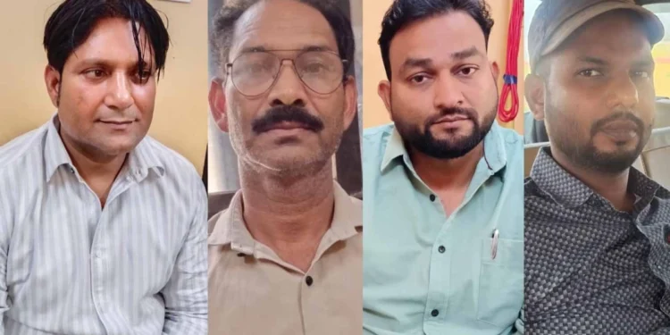 CG Breaking : ACB का डबल एक्शन, बिजली विभाग के तीन अधिकारी- कर्मचारी व पंचायत विभाग का लेखापाल गिरफ्तार