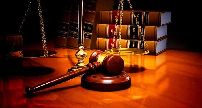 CG News : चोरी के शक में युवक को पीट – पीटकर मार डाला, पांच सिक्युरिटी गार्ड को उम्रकैद की सजा, जुर्माना भी लगाया