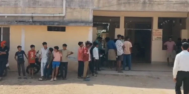 CG News : पोस्ट मैट्रिक छात्रावास में छात्र की मौत मामले में सनसनीखेज आरोप, खेल राशि निकालने के दबाव का आरोप