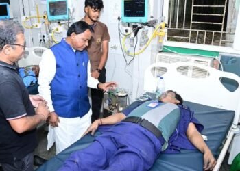 Big Breaking News : सरकारी अस्पताल में अचानक लगी भीषण आग, जिंदा जले कई मरीज, मचा हड़कंप, देखें पूरा वीडियो