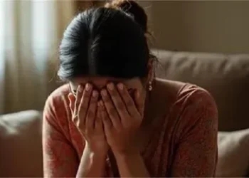 प्राइवेट पार्ट में डाला बेलन …. रस्सी से बांधकर की पिटाई, कमरे के अंदर भतीजे के साथ …. इस हाल में दिखीं पत्नी तो दी पति ने दी खौफनाक सजा