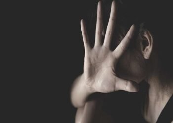 6 साल की बच्ची के साथ 60 वर्षीय बुजुर्ग ने की हैवानियत, पुलिस ने आरोपी को दबोचा, अब बुलडोजर एक्शन की मांग