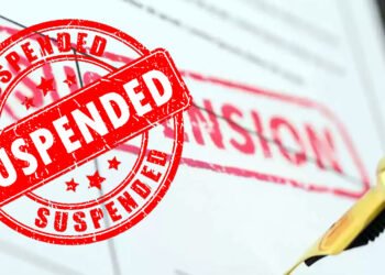 CG Breaking : घूसखोरों पर बड़ा एक्शन 35000 रुपये लेते पकड़ाये तीन अधिकारी-कर्मचारी पर गिरी गाज, निलंबन का आदेश हुआ जारी