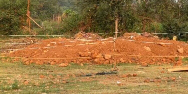 CG Crime News : शहर में टेंट कारोबारी की हत्या कर जमीन में गाड़ा, लाश देख पुलिस के भी उड़ गए होश