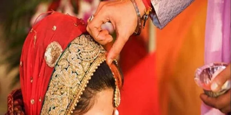 CG News : फर्जी मैरिज ब्यूरो का पर्दाफाश, 37 लाख से अधिक की ठगी करने वाले दो आरोपी गिरफ्तार