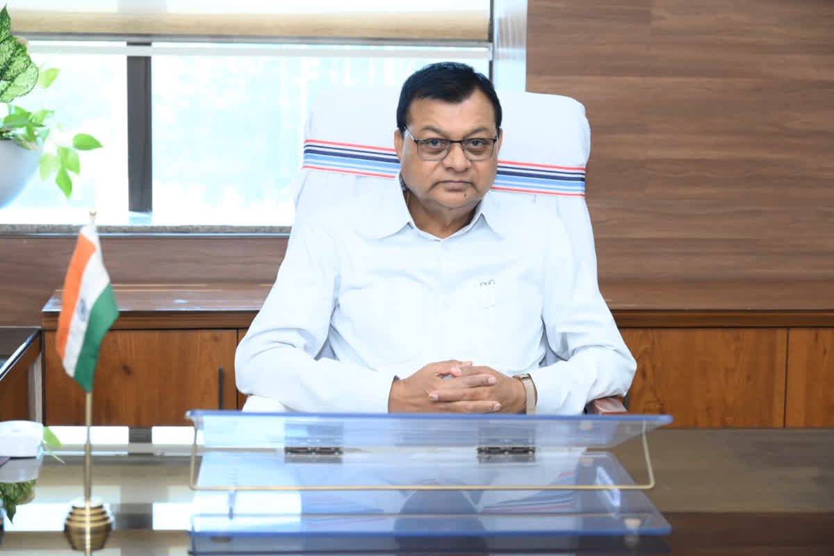 कोरबा जिला पंचायत अध्यक्ष और CEO में खींची तलवार, अफसरशाही हावी होने को लेकर मंत्री ने कह दी ये बड़ी बात …