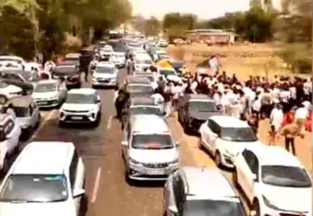 माननीय खुद ही भूल गए PM Modi की अपील! 500 गाड़ियों का काफिला लेकर राजधानी पहुंचे भाजपा के ये नेता, वीडियो वायरल होते ही मचा सियासी बवाल
