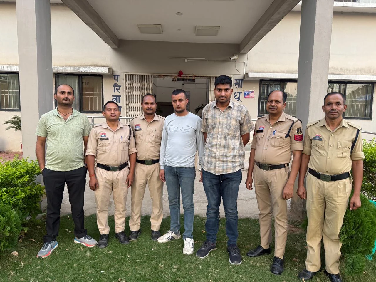 CG News : फर्जी निवास प्रमाण पत्र गिरोह का पर्दाफाश, CRPF नौकरी दिलाने के नाम पर लाखों की ठगी, 3-4 लाख रुपये ….