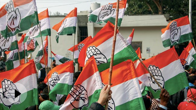 CG Politics : “सड़क नहीं बनी तो मेरे नाम का कुत्ता पाल लेना”, कांग्रेस विधायक ने विकास का नया पैमाना कर दिया लॉन्च !