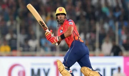 IPL के स्टार खिलाड़ी और उनके पिता पर FIR दर्ज, खाना बनाने वाले शख्स ने ही लिखवाई रिपोर्ट, लगाए कई गंभीर आरोप