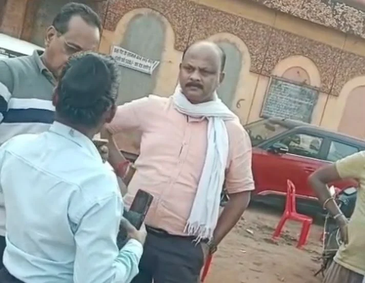 CG News : जमीन विवाद में भाजपा नेता पर मारपीट और गाली – गलौज का आरोप, होटल व्यवसायी की शिकायत पर FIR दर्ज
