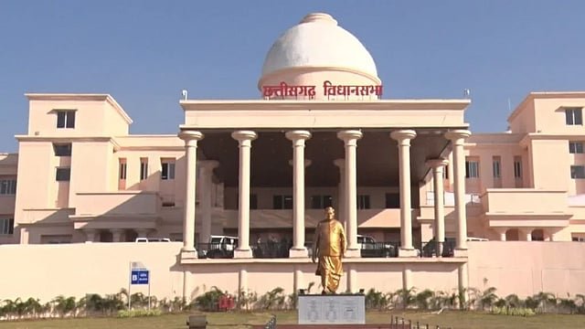 CG Breaking : छत्तीसगढ़ विधानसभा का मानसून सत्र 13 जुलाई से, पांच दिनों में होंगी पांच बैठकें, जानिये कार्यसूची …