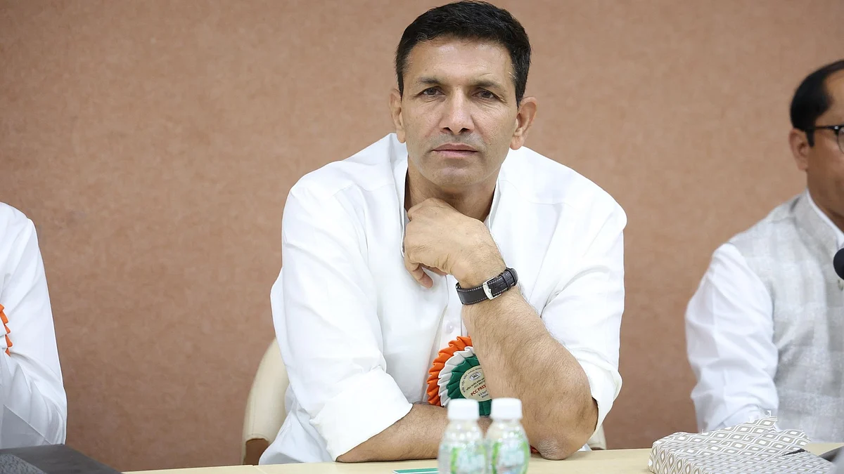 Breaking News : गिरफ्तार होंगे जीतू पटवारी? कोर्ट ने जारी किया गिरफ्तारी का वारंट, जानिए क्या है पूरा मामला?