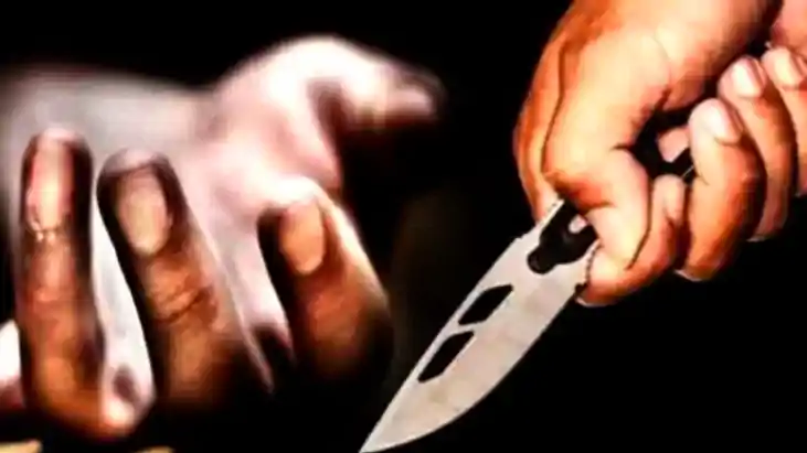 CG Crime : खुलेआम युवक की हत्या से दहला शहर, तो दुशरा जेठ ने हंसिया से रेता महिला का गला, दहशत में पूरा इलाका