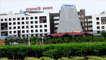 CG Transfer Breaking : छत्तीसगढ़ में फिर दौड़ी तबादला एक्सप्रेस, बदले गए कई जनपदों के CEO, राज्य सरकार ने जारी किया आदेश