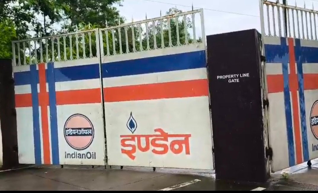 Korba Breaking : गेट के सामने से बंदूक की नोक पर सात गैस सिलेंडर लूटे