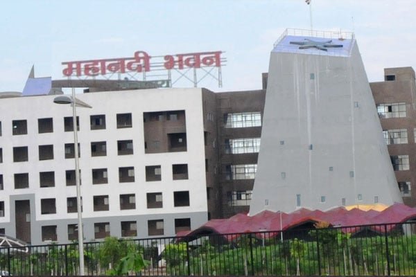 छत्तीसगढ़ में प्रशासनिक फेरबदल, बड़ी संख्या में राज्य प्रशासनिक सेवा के अधिकारियों का तबादला