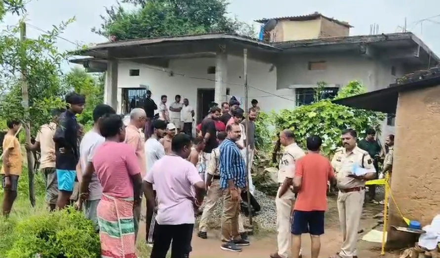 CG : लिव-इन पार्टनर की संदिग्ध मौत, युवती ने भी काटा गला; रक्षा बंधन पर घर जाने की बात पर हुआ था विवाद