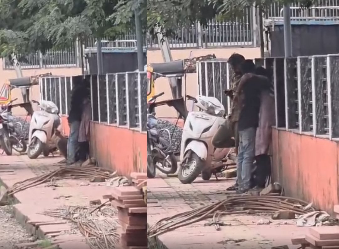 छत्तीसगढ़ में रेलवे स्टेशन के बाहर खुल्लम खुल्ला रोमांस! RPF दफ्तर के बाहर ही शुरू हो गया कपल, देखें पूरा वीडियो