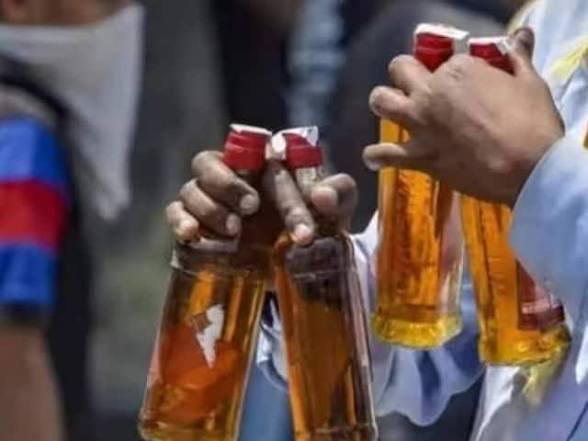 CG: आज ही कर लें स्टॉक फुल! कल नहीं मिलेगा मदिरा, छत्तीसगढ़ के सभी शराब दुकानों को बंद करने का आदेश, इस वजह से लिया फैसला