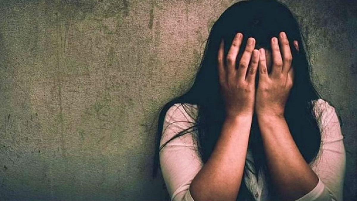 सोशल मीडिया पर दोस्ती से होटल में हवस तक, राजधानी में मेकअप आर्टिस्ट के साथ हुई हैवानियत, जानकर आपको भी लगेगा झटका