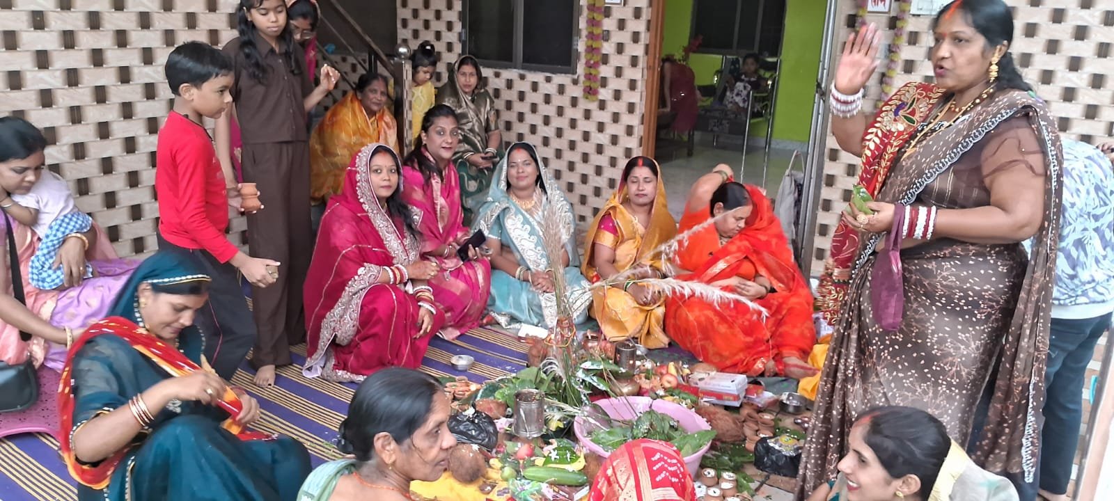 हरछठ (हलषष्ठी) पर विधि-विधान से हुई पूजा-अर्चना, माताओं ने संतान की सुख-समृद्धि के लिए रखा व्रत