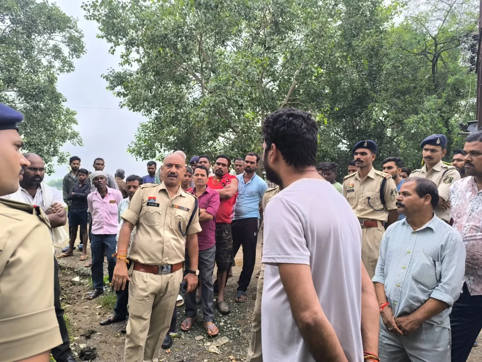CG News : दो माह बाद भी अनसुलझा कोसा हत्याकांड, अब गांव में डेरा डालेगी पुलिस ASP के नेतृत्व में SIT गठित