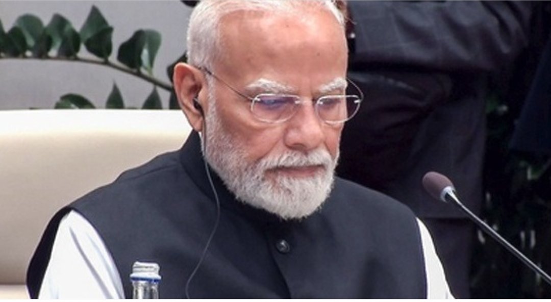 SCO समिट में PM मोदी का आतंकवाद पर प्रहार, शहबाज शरीफ के सामने दिया कड़ा संदेश