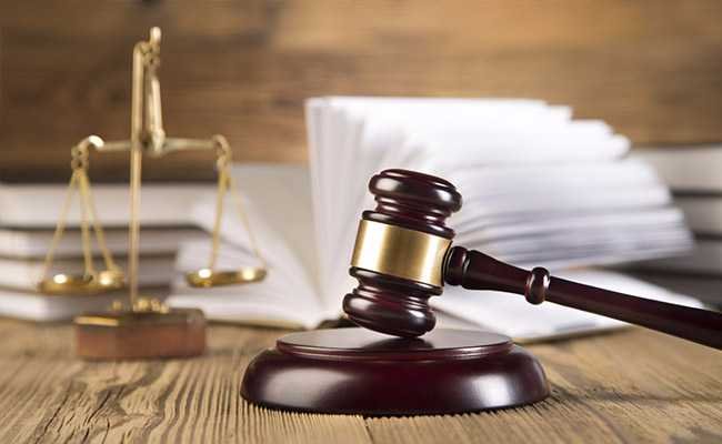 CG : अफीम कांड में बीजेपी नेता विनायक ताम्रकार को हाईकोर्ट से जमानत, 939 पन्नों की चार्जशीट के बाद राहत