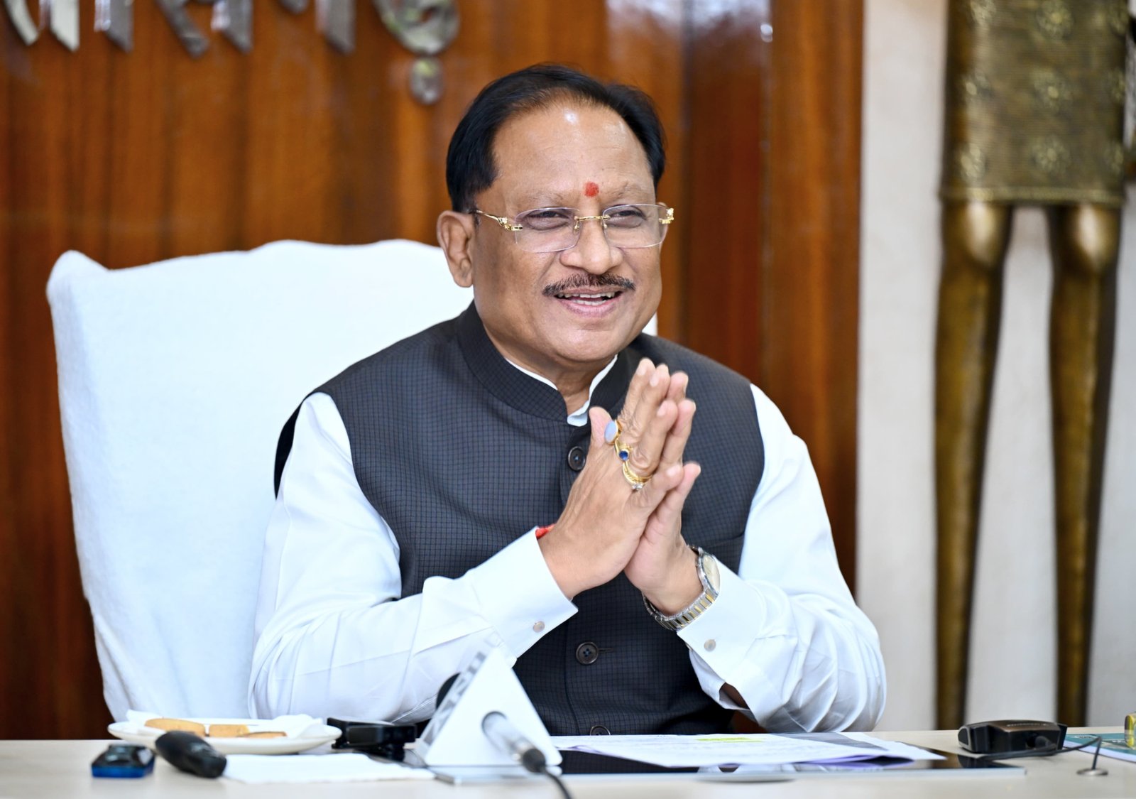 एक करोड़ रुपये से डोम निर्माण, इंडोर स्टेडियम के लिए 50 लाख और दो किलोमीटर बीटी सड़क के लिए 1.20 करोड़ रुपये की घोषणा