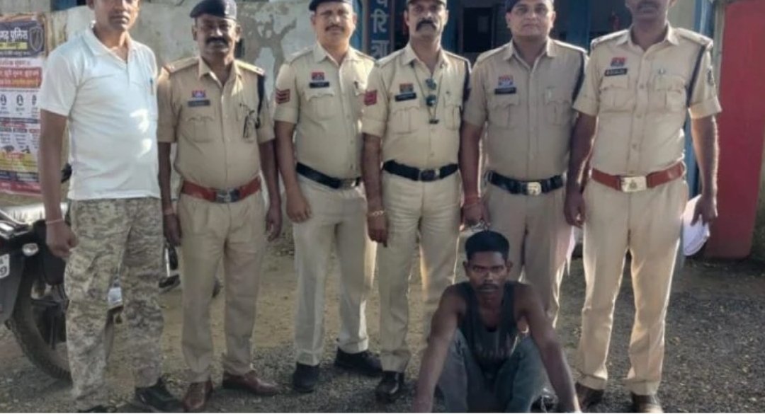 CG Crime : कलयुगी बेटे ने पिता को उतारा मौत के घाट, पुलिस से बचने करता रहा ये काम, जानिए कहां का है मामला?
