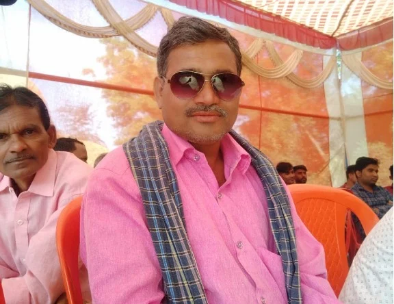 CG Crime : मां से झगड़ा करता था पिता, गुस्से में बेटे ने चाकू से रेता गला, हत्या को आत्महत्या बताने की रची साजिश