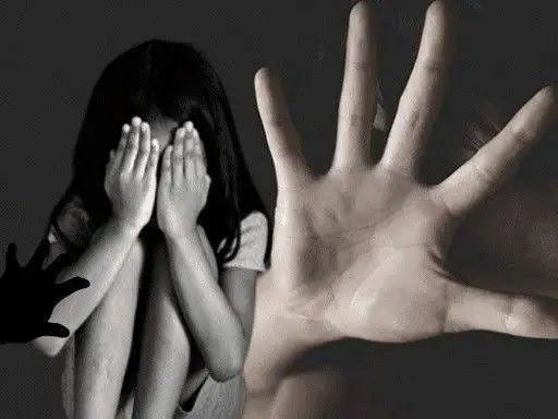 CG Crime : सरकारी अस्पताल में तीन साल की मासूम से दुष्कर्म, पुलिस ने आरोपी सुरक्षाकर्मी को किया गिरफ्तार, अमित जोगी ने लगाए थे गंभीर आरोप