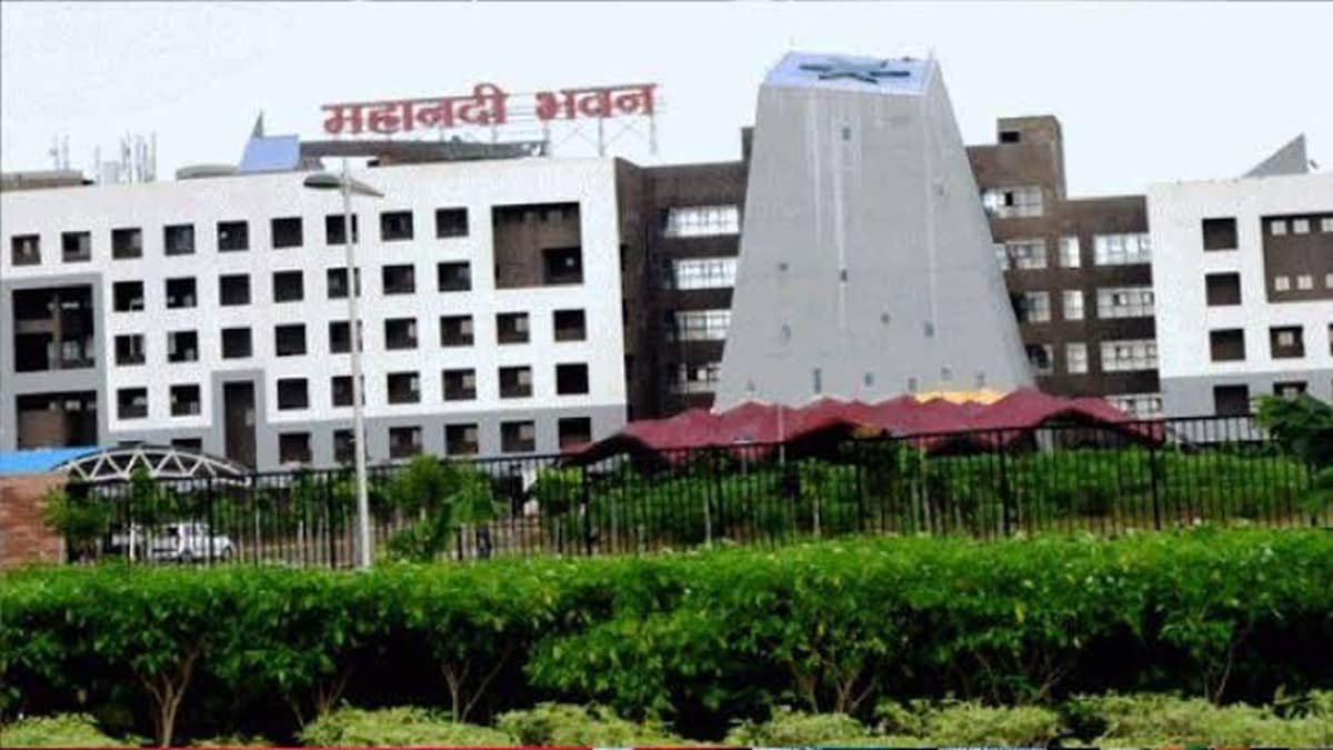 छत्तीसगढ़ में PWD के बाद अब वन विभाग में बड़ा फेरबदल, अचानक बदले गए 102 रेंज के रेंजर, यहां देखें सूची